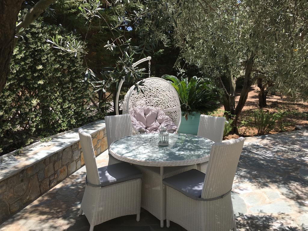 Chiqui Luxury Apartments Alonnisos Town Екстер'єр фото