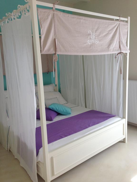 Chiqui Luxury Apartments Alonnisos Town Екстер'єр фото