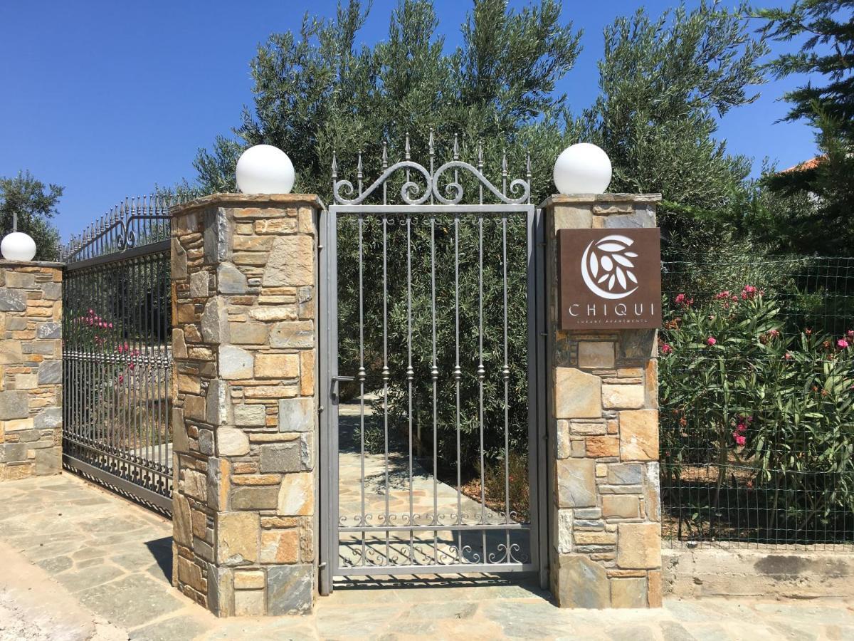 Chiqui Luxury Apartments Alonnisos Town Екстер'єр фото